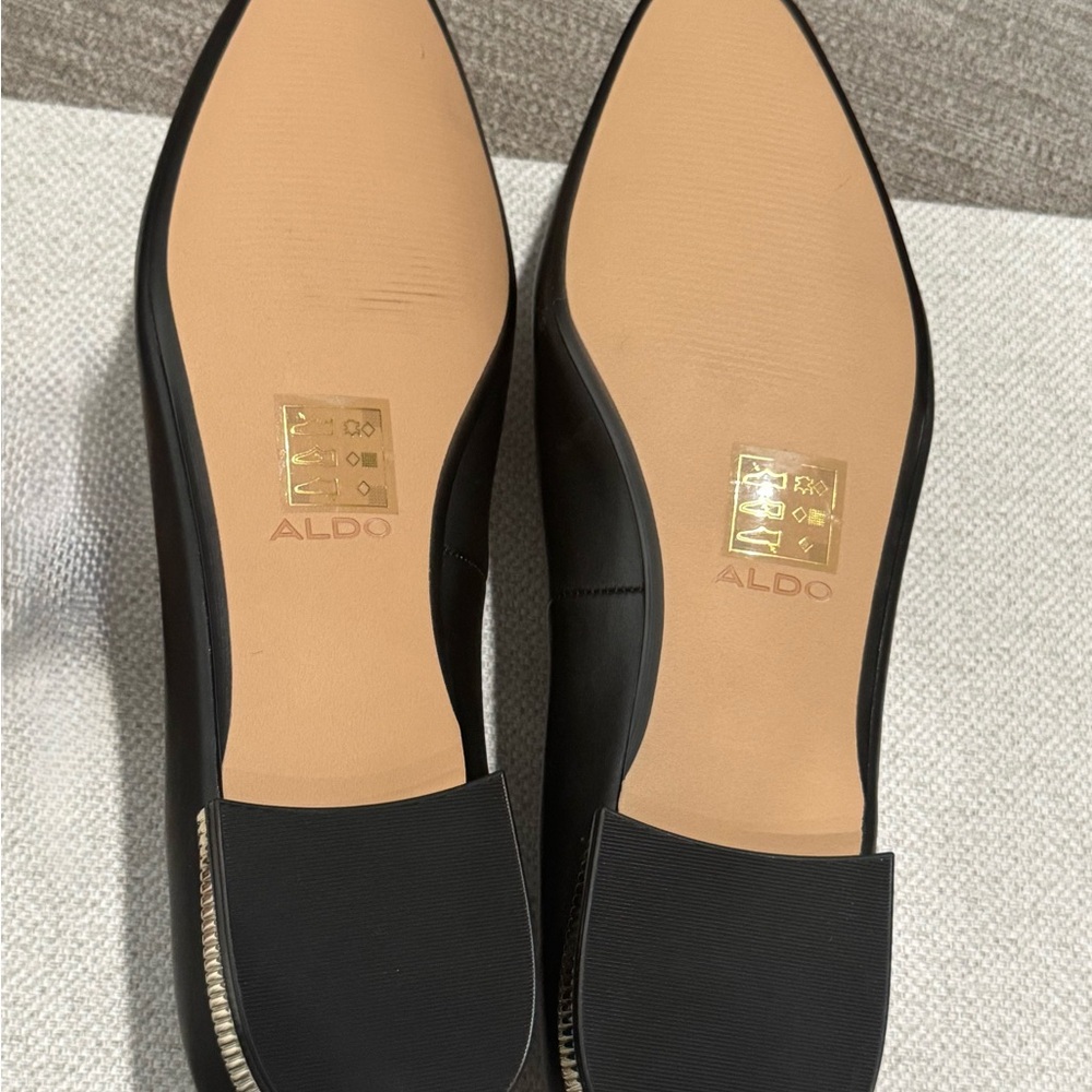 ALDO Women's Classic Black Flats - Picture 5 of 6